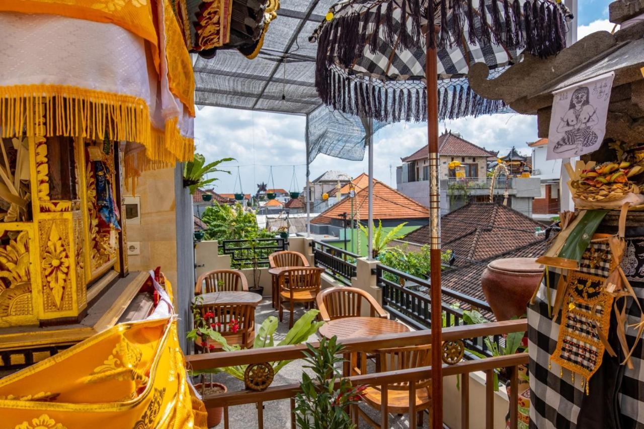 SR Caviar Guest House Canggu Exterior foto