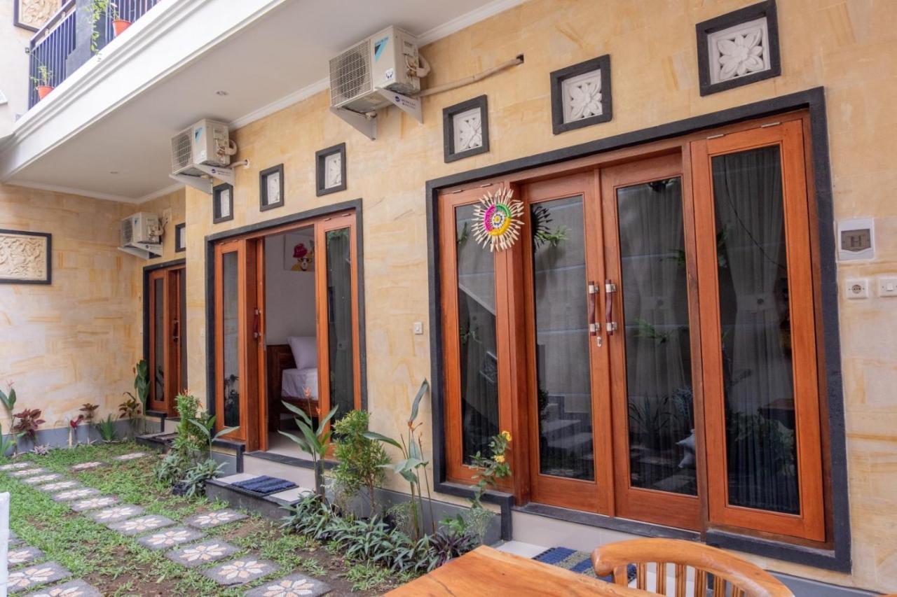 SR Caviar Guest House Canggu Exterior foto